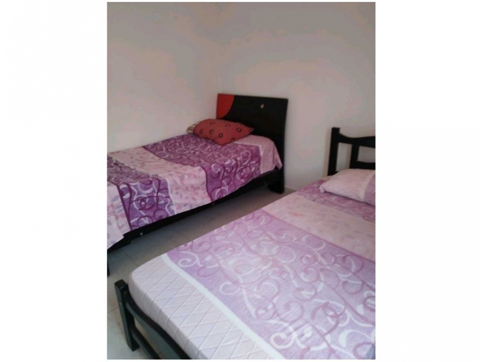 Edificio en venta en Ub Los Laures, Santa Marta, 392 m² · foto 11 de 24