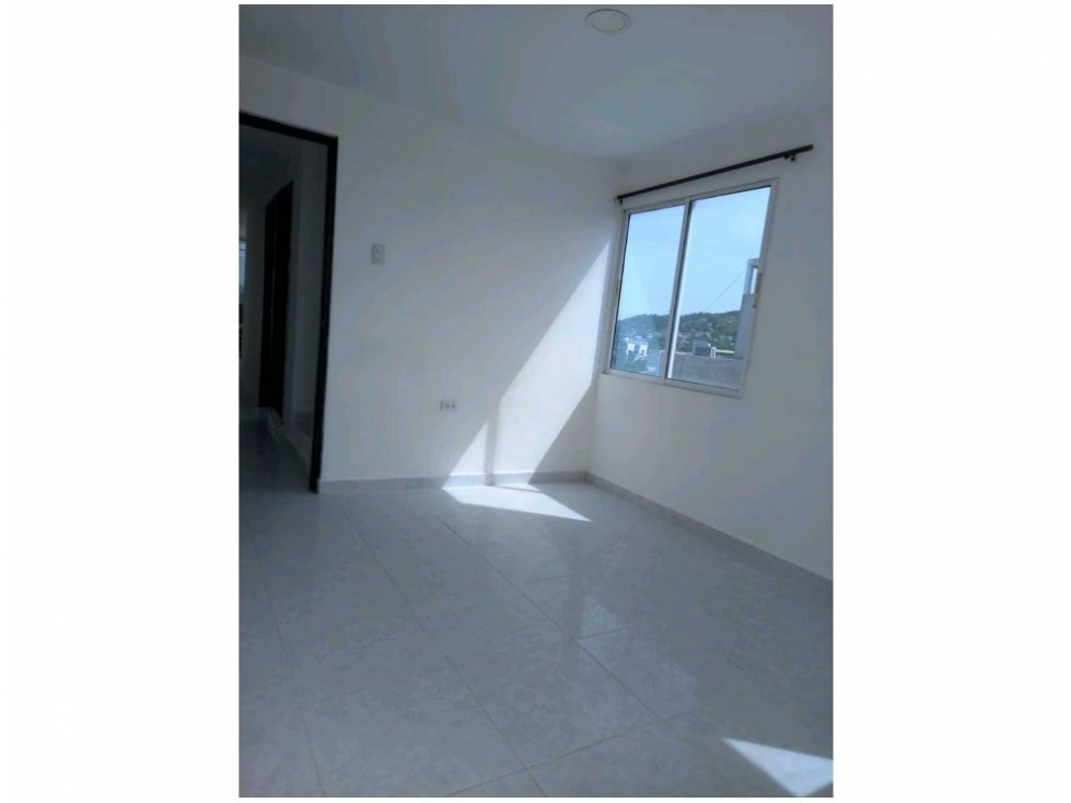 Edificio en venta en Ub Los Laures, Santa Marta, 392 m² · foto 18 de 24