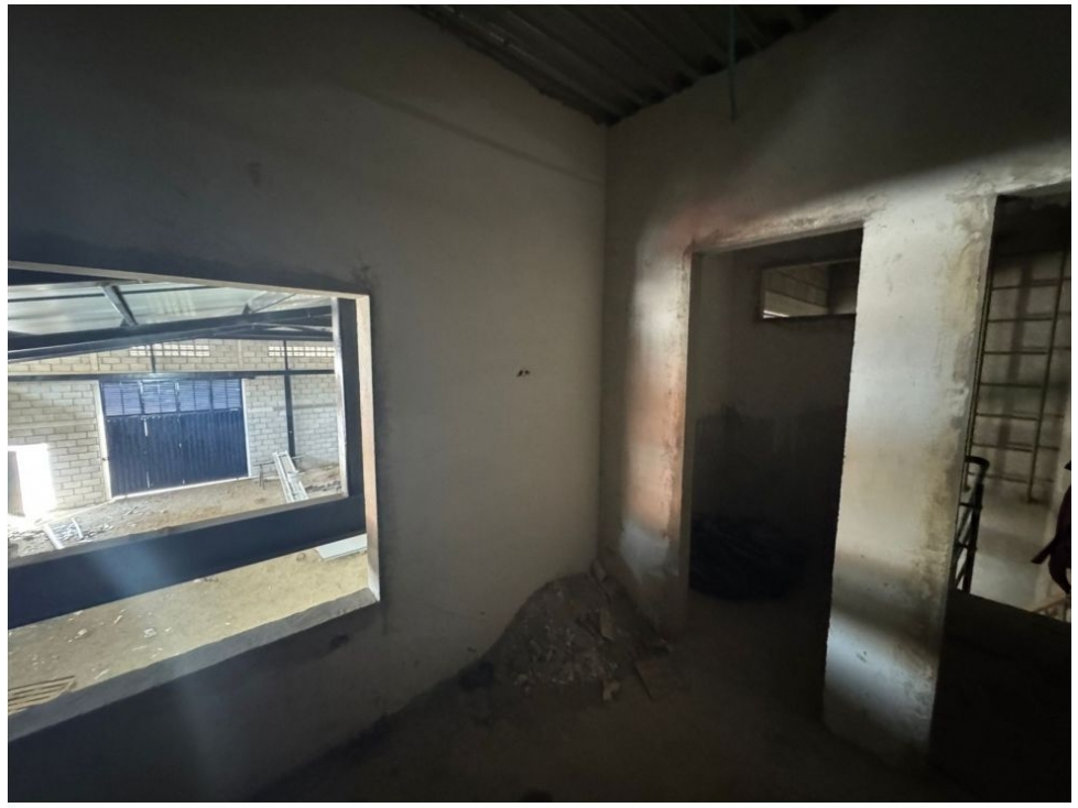Bodega en arriendo en Manzanares, Santa Marta, 330 m² · foto 7 de 9