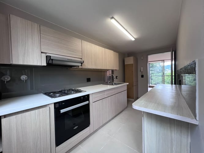 Apartamento de 3 alcobas en arriendo en El Poblado, Medellín, 101 m² · foto 4 de 14
