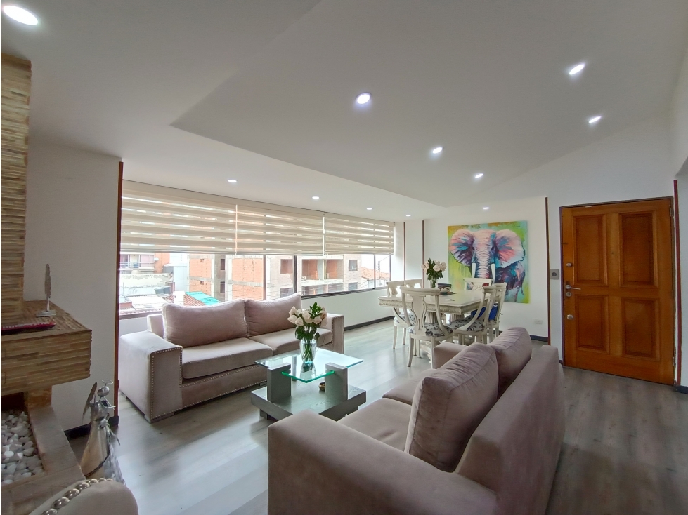 Apartamento en venta en Los Cedros, Bogotá · foto 1 de 19