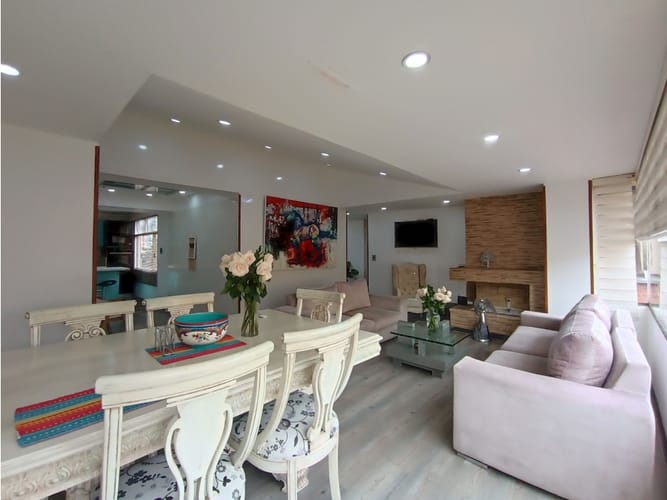 Apartamento en venta en Los Cedros, Bogotá · foto 4 de 19
