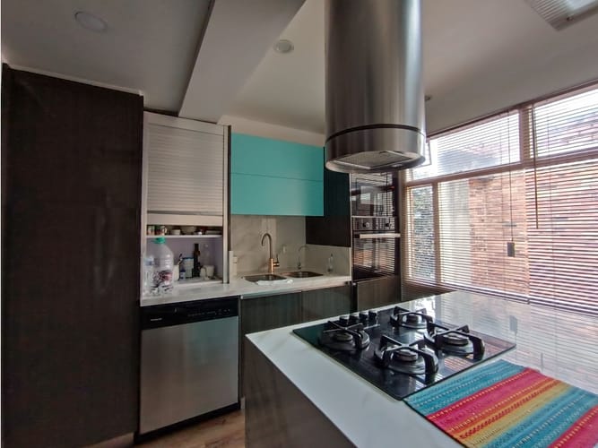 Apartamento en venta en Los Cedros, Bogotá · foto 8 de 19