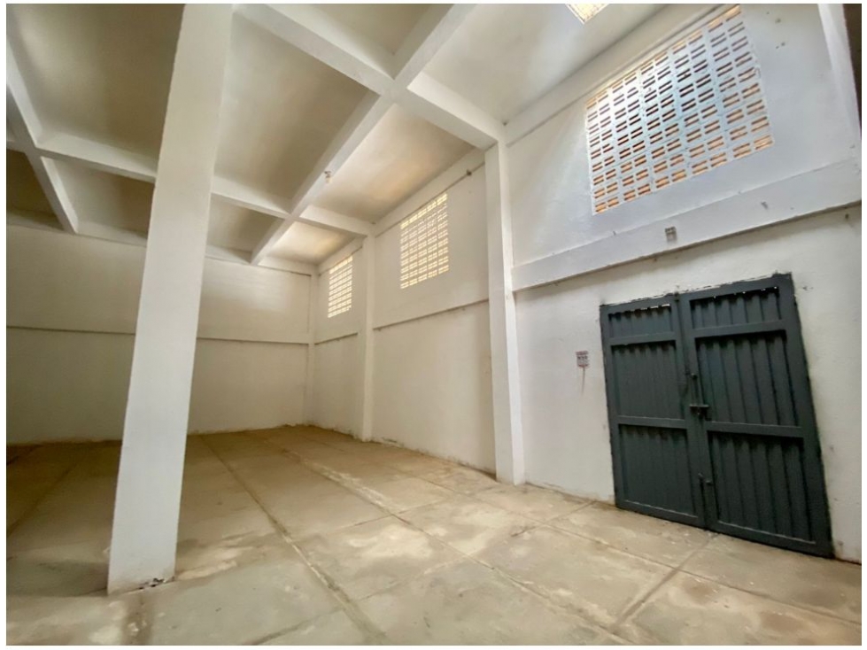 Bodega en venta en Mercado, Santa Marta, 1060 m² · foto 5 de 10