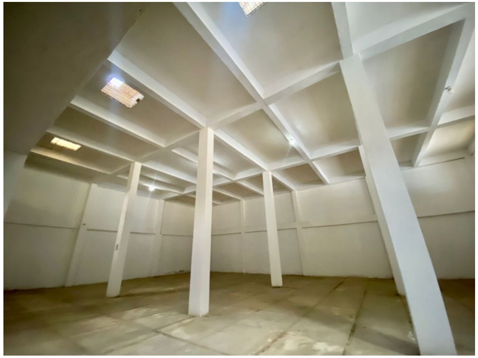 Bodega en venta en Mercado, Santa Marta, 1060 m² · foto 7 de 10