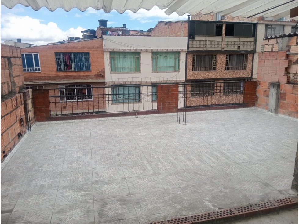 Casa en venta en Villa Gladys, Bogotá · foto 12 de 16