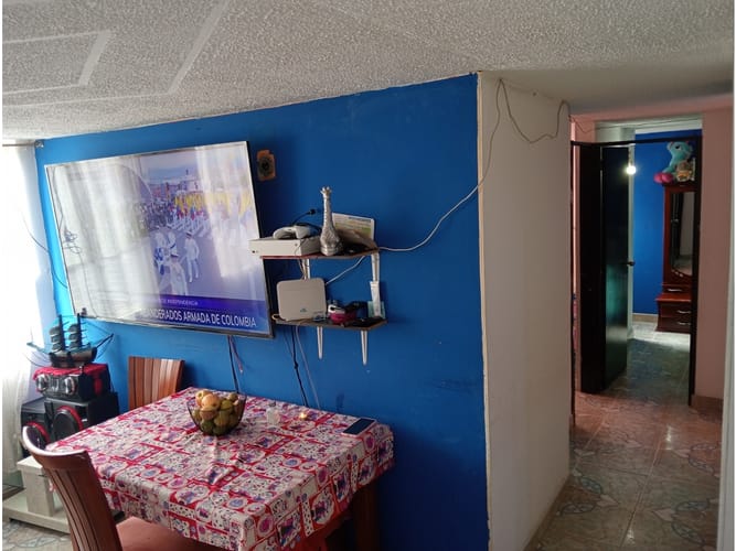 Apartamento de 3 alcobas en venta en Centro Engativa, Bogotá, 49 m² · foto 4 de 24