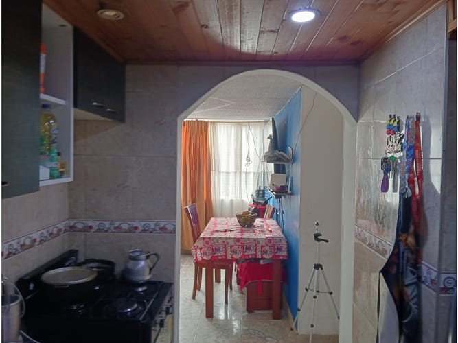 Apartamento de 3 alcobas en venta en Centro Engativa, Bogotá, 49 m² · foto 10 de 24