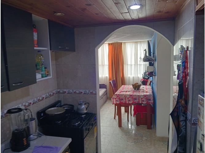 Apartamento de 3 alcobas en venta en Centro Engativa, Bogotá, 49 m² · foto 12 de 24