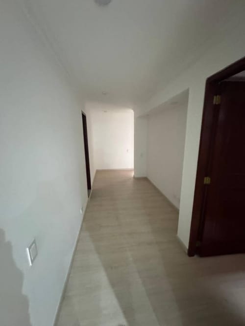 Apartamento en venta en Los Rosales, Bogotá · foto 6 de 22