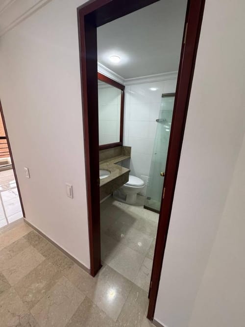 Apartamento en venta en Los Rosales, Bogotá · foto 9 de 22