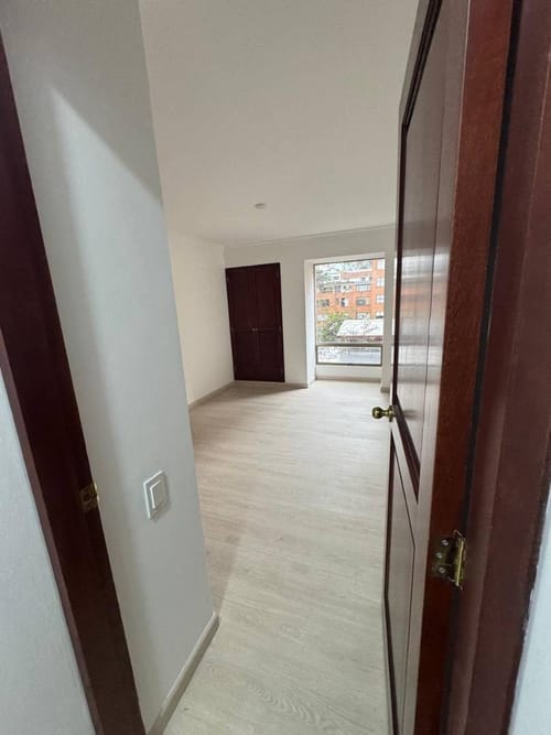 Apartamento en venta en Los Rosales, Bogotá · foto 12 de 22