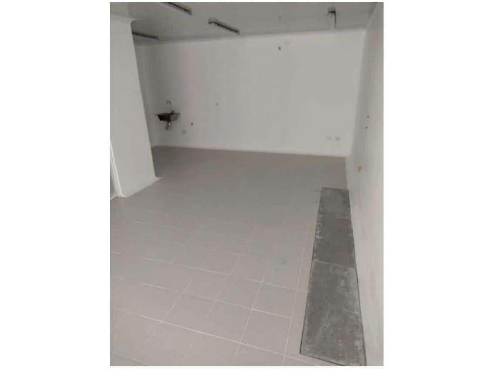 Bodega en arriendo en 11 De Noviembre, Santa Marta, 250 m² · foto 8 de 24