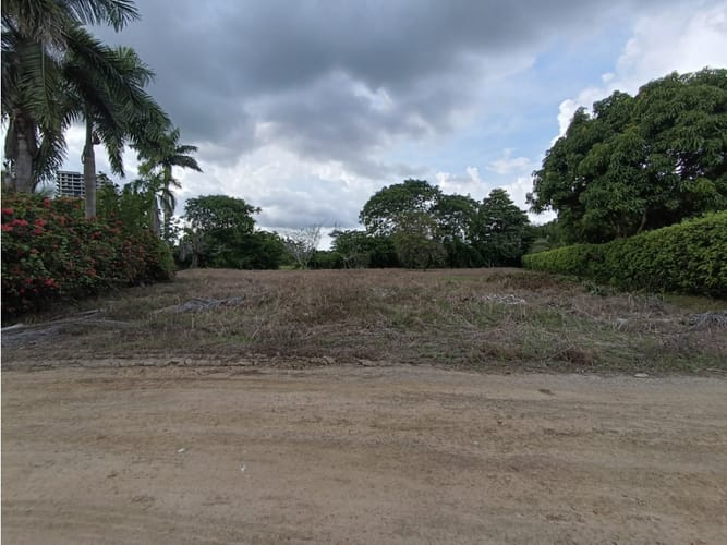 Lote en venta en Bosques De Sevilla, Montería, 1751 m² · foto 3 de 6