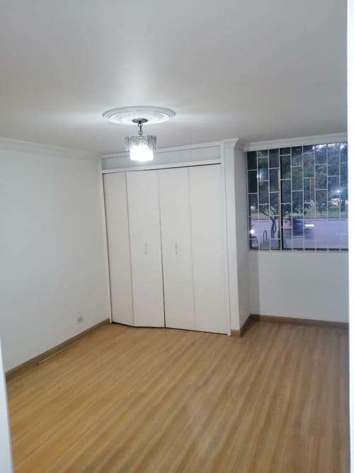 Apartamento en venta en Mirandela, Bogotá · foto 7 de 15