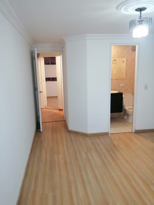 Apartamento en venta en Mirandela, Bogotá · foto 8 de 15