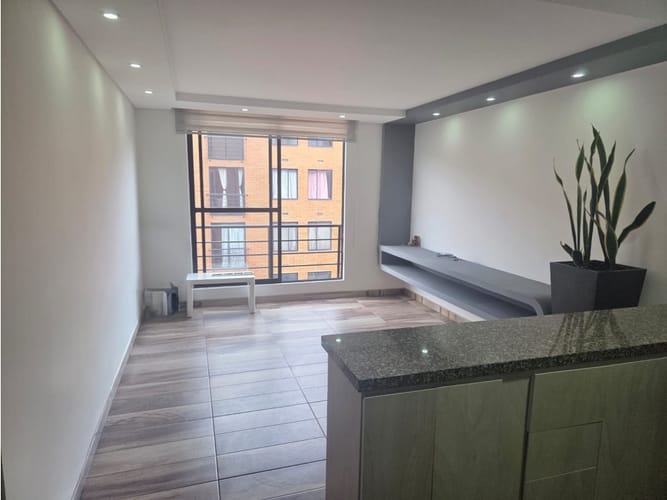 Apartamento de 3 alcobas en venta en Hacienda Madrid El Prado, Madrid, 59 m² · foto 4 de 24