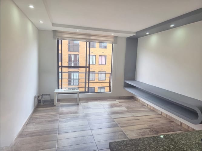 Apartamento de 3 alcobas en venta en Hacienda Madrid El Prado, Madrid, 59 m² · foto 8 de 24