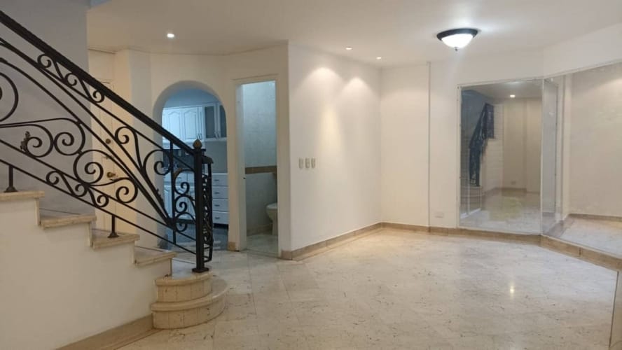 Casa de 4 alcobas en venta en Loma Del Esmeraldal, Envigado, 277 m² · foto 5 de 24