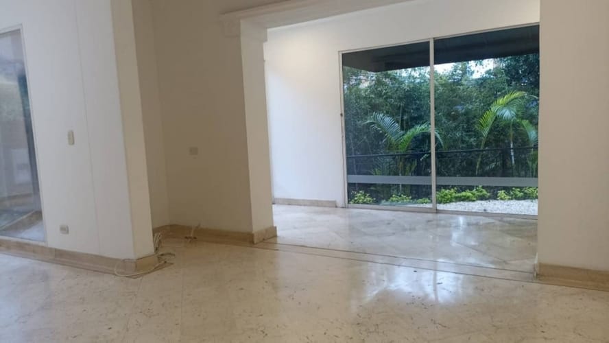 Casa de 4 alcobas en venta en Loma Del Esmeraldal, Envigado, 277 m² · foto 7 de 24