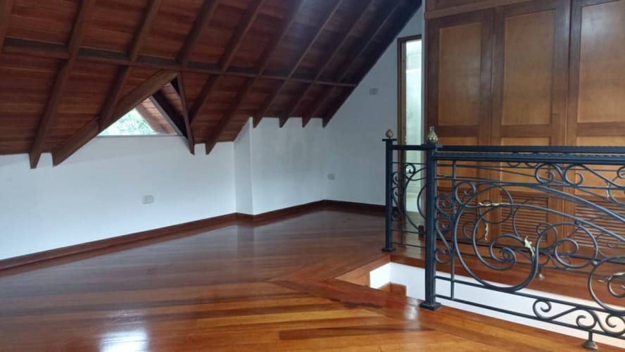 Casa de 4 alcobas en venta en Loma Del Esmeraldal, Envigado, 277 m² · foto 14 de 24