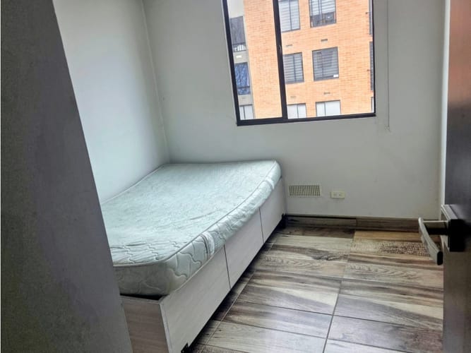 Apartamento de 3 alcobas en venta en Hacienda Madrid El Prado, Madrid, 59 m² · foto 18 de 24