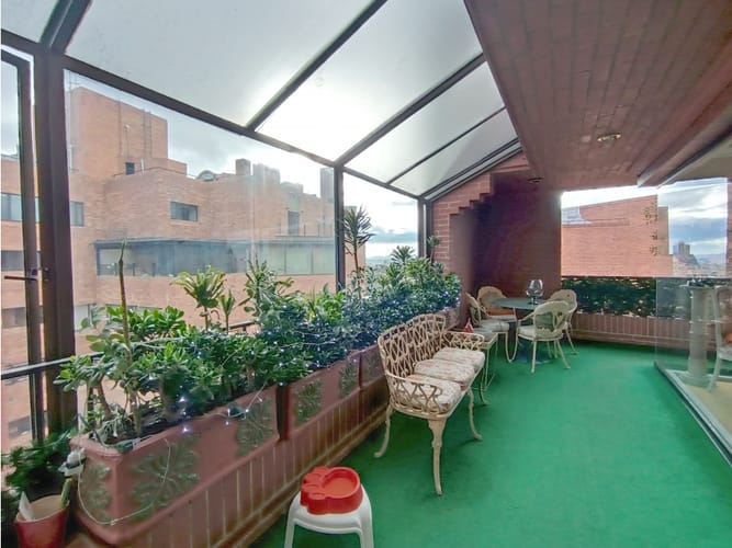 Apartamento de 4 alcobas en venta en Chico, Bogotá, 400 m² · foto 13 de 24