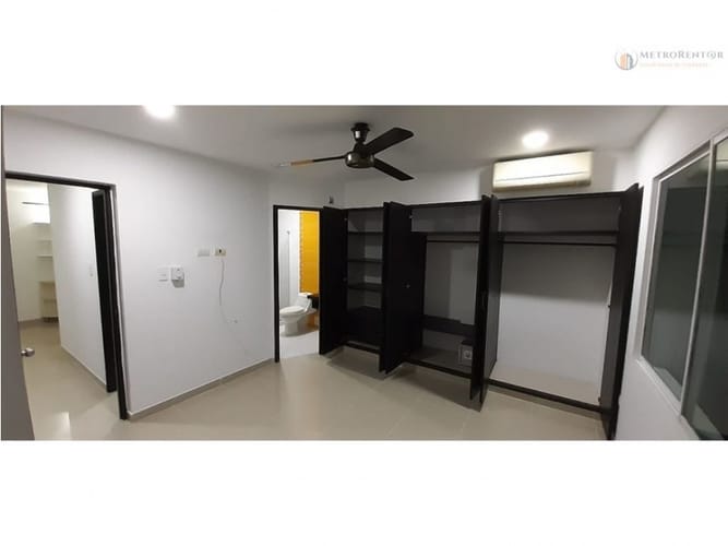 Apartaestudio en venta en La Castellana, Montería, 128 m² · foto 5 de 11