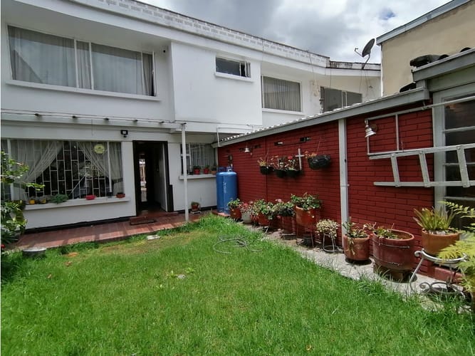 Casa en venta en La Castellana, Bogotá · foto 17 de 24