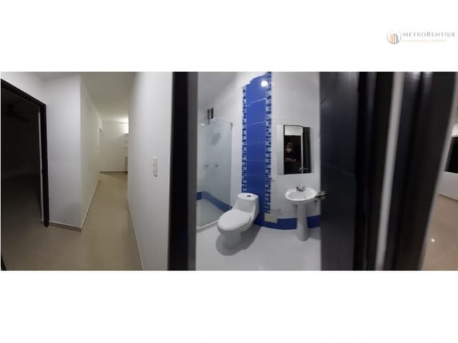 Apartaestudio en venta en La Castellana, Montería, 128 m² · foto 7 de 11
