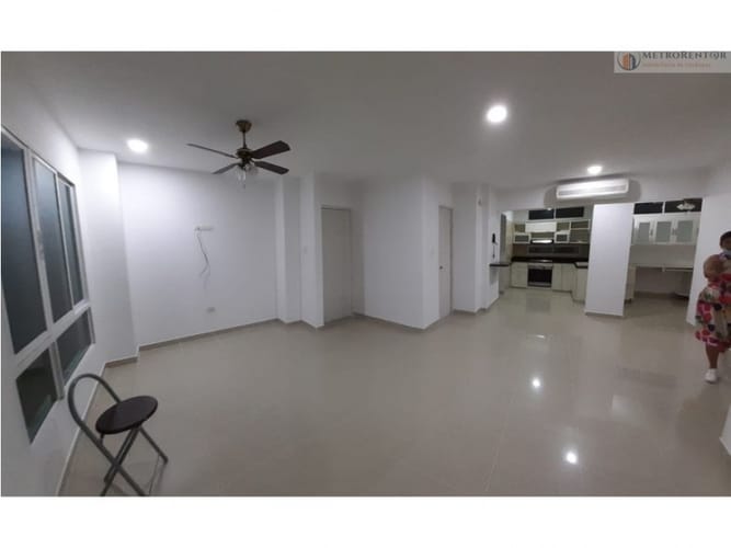 Apartaestudio en venta en La Castellana, Montería, 128 m² · foto 8 de 11