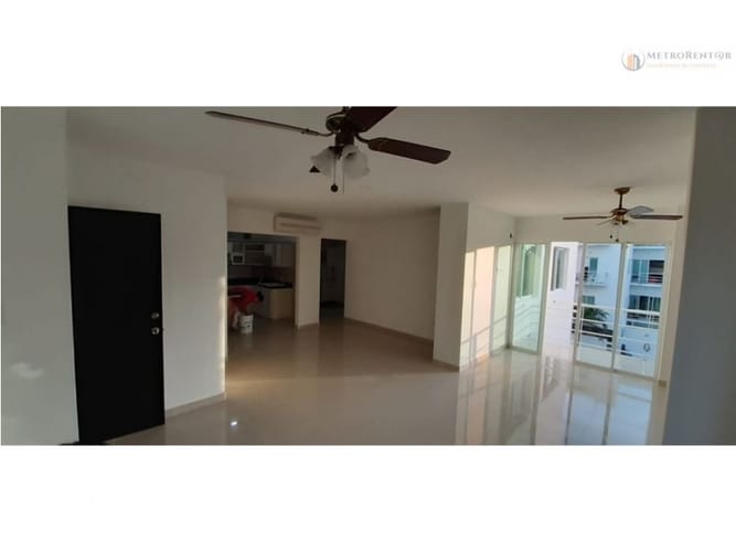 Apartaestudio en venta en La Castellana, Montería, 128 m² · foto 10 de 11