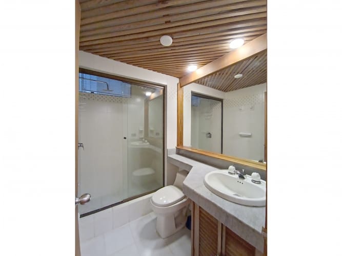 Apartaestudio en venta en Los Rosales, Bogotá, 41 m² · foto 10 de 12