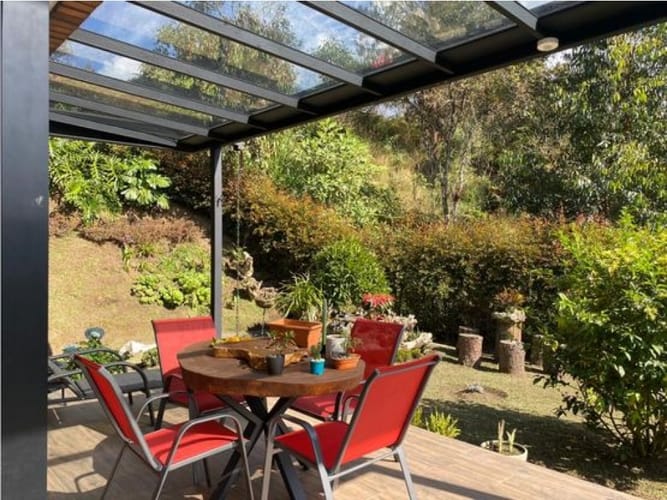 Casa de 3 alcobas en venta en El Retiro, 332 m² · foto 3 de 24