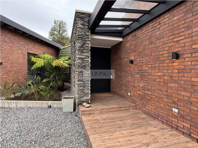 Casa de 3 alcobas en venta en El Retiro, 332 m² · foto 21 de 24