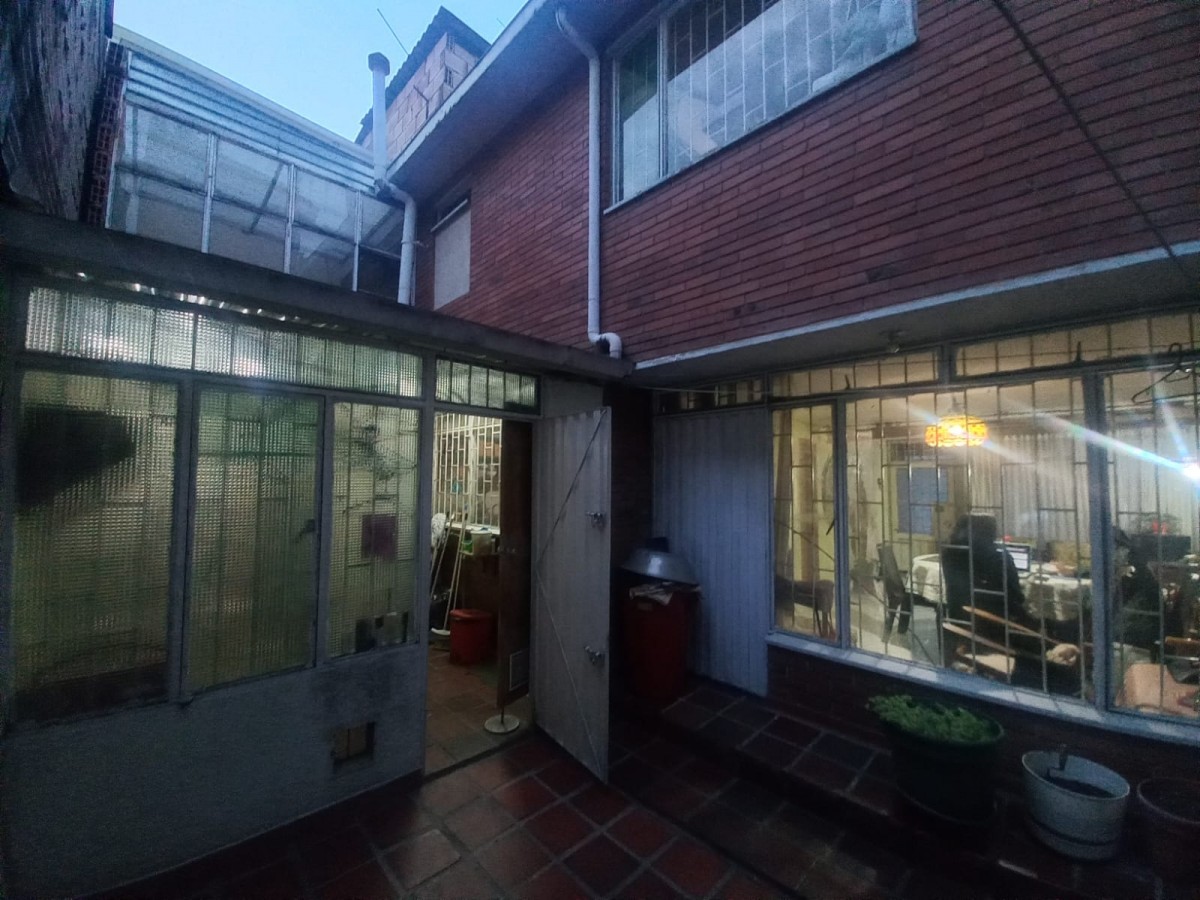 Casa en venta en Castilla, Bogotá · foto 9 de 24