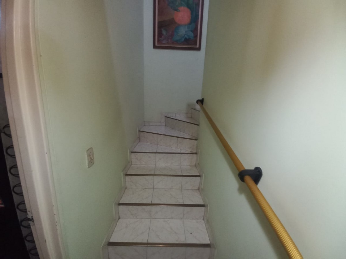 Casa en venta en Castilla, Bogotá · foto 10 de 24