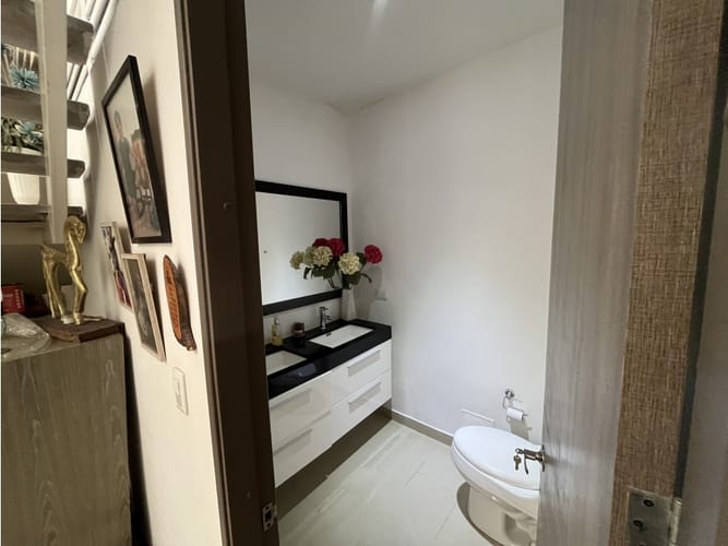 Casa de 4 alcobas en venta en El Bosque, Cali, 430 m² · foto 6 de 24