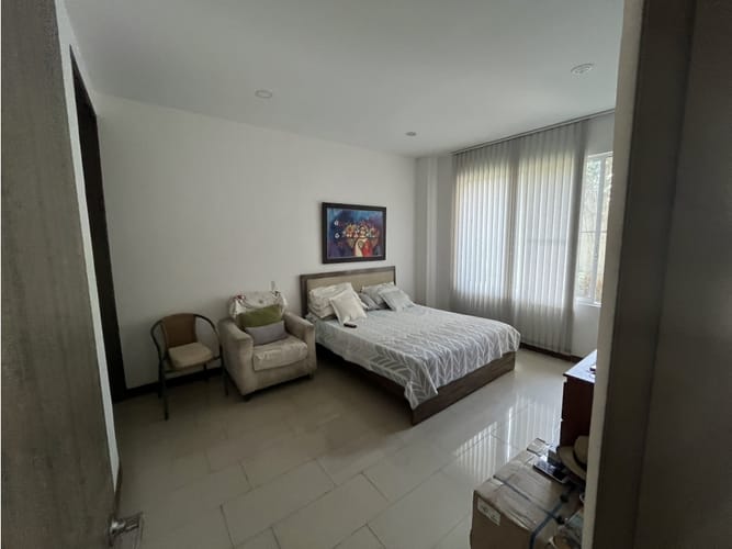 Casa de 4 alcobas en venta en El Bosque, Cali, 430 m² · foto 8 de 24