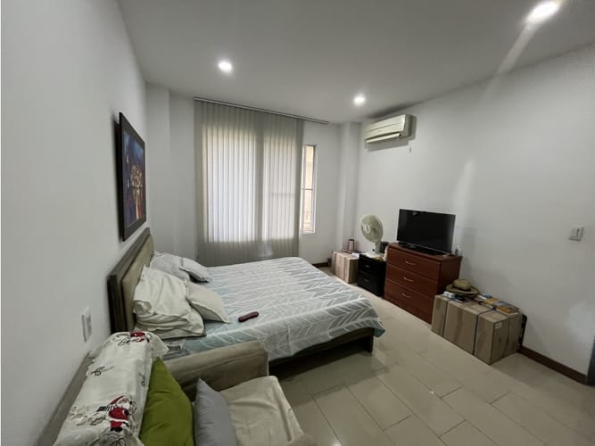 Casa de 4 alcobas en venta en El Bosque, Cali, 430 m² · foto 11 de 24