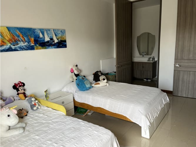 Casa de 4 alcobas en venta en El Bosque, Cali, 430 m² · foto 22 de 24