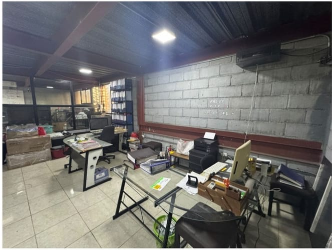 Bodega en arriendo en Centro, Santa Marta, 750 m² · foto 3 de 8