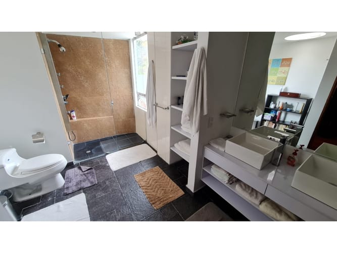 Apartamento de 3 alcobas en venta en San Patricio, Bogotá, 240 m² · foto 12 de 20