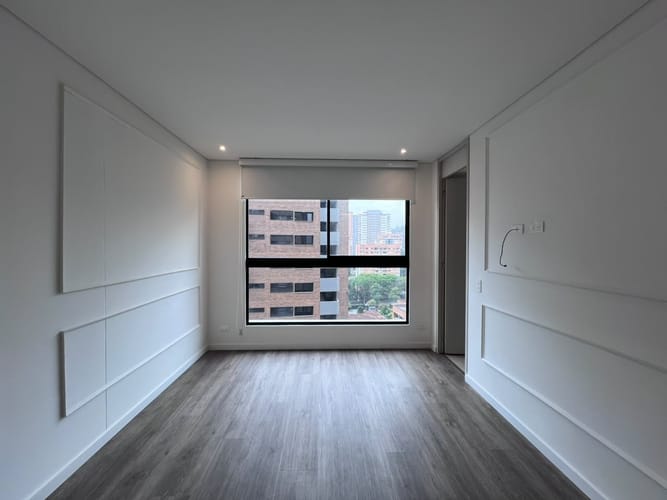 Apartamento de 2 alcobas en venta en El Poblado, Medellín, 86 m² · foto 11 de 16