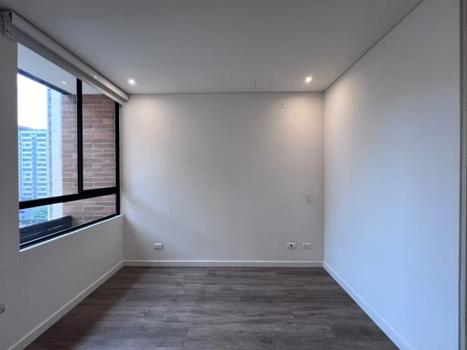 Apartamento de 2 alcobas en venta en El Poblado, Medellín, 86 m² · foto 14 de 16