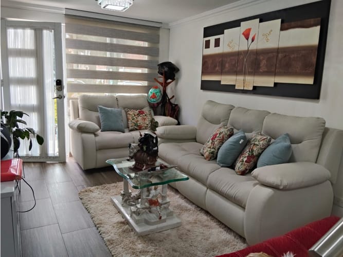 Casa de 4 alcobas en venta en San Eusebio, Bogotá, 75 m² · foto 2 de 20