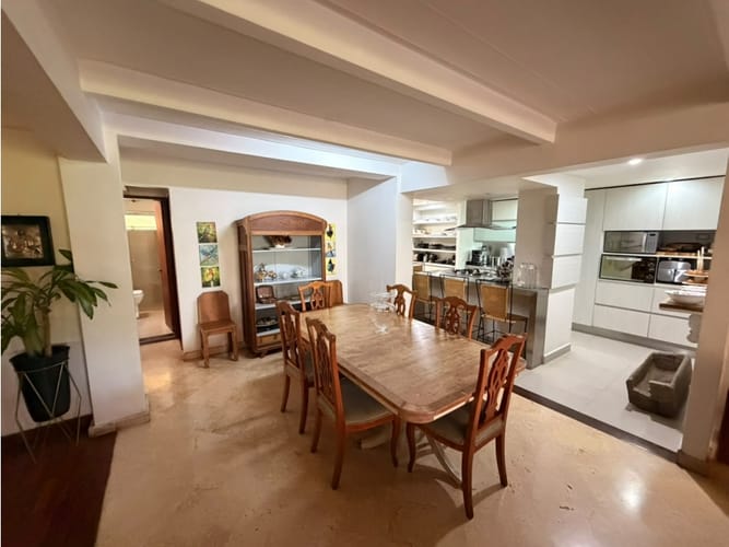 Apartamento de 4 alcobas en venta en La Florida, Medellín, 156 m² · foto 9 de 22