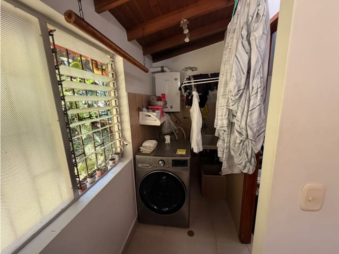 Apartamento de 4 alcobas en venta en La Florida, Medellín, 156 m² · foto 10 de 22