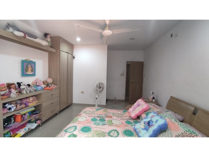 Casa de 9 alcobas en venta en La Julia, Montería, 440 m² · foto 9 de 23
