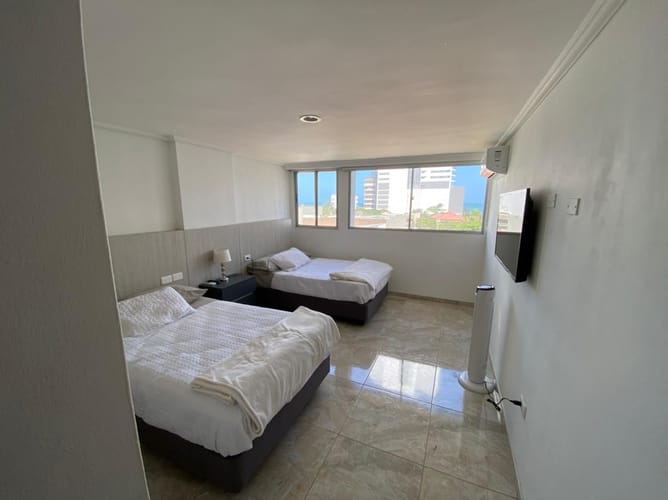 Apartamento de 4 alcobas en arriendo en Bocagrande, Cartagena, 157 m² · foto 11 de 16